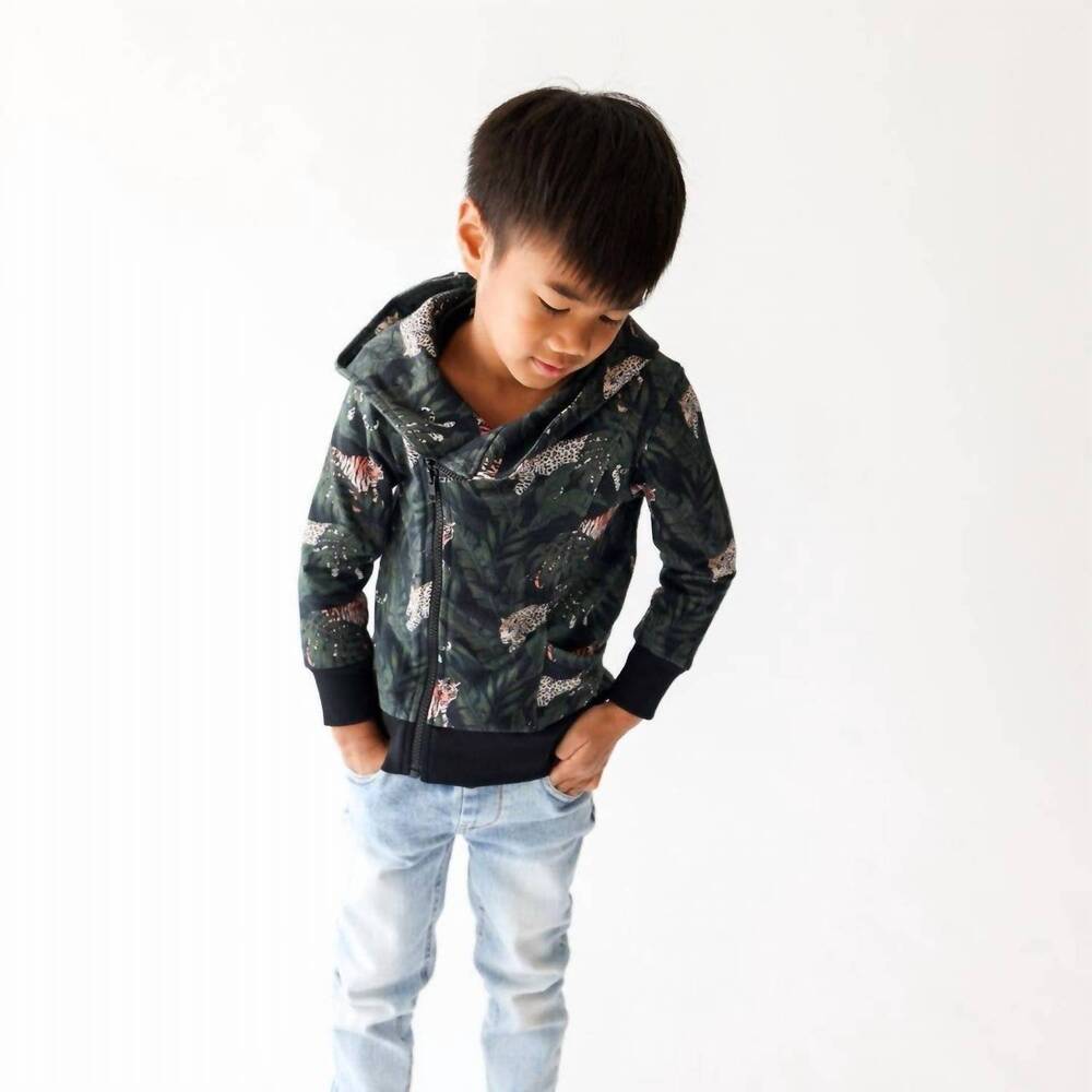 NEW TINY TRENDSETTER boys asymmetrical zip hoodie in jungle leopard
